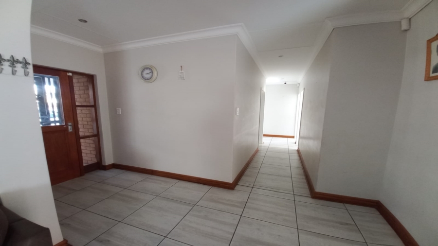 3 Bedroom Property for Sale in Baillie Park North West
